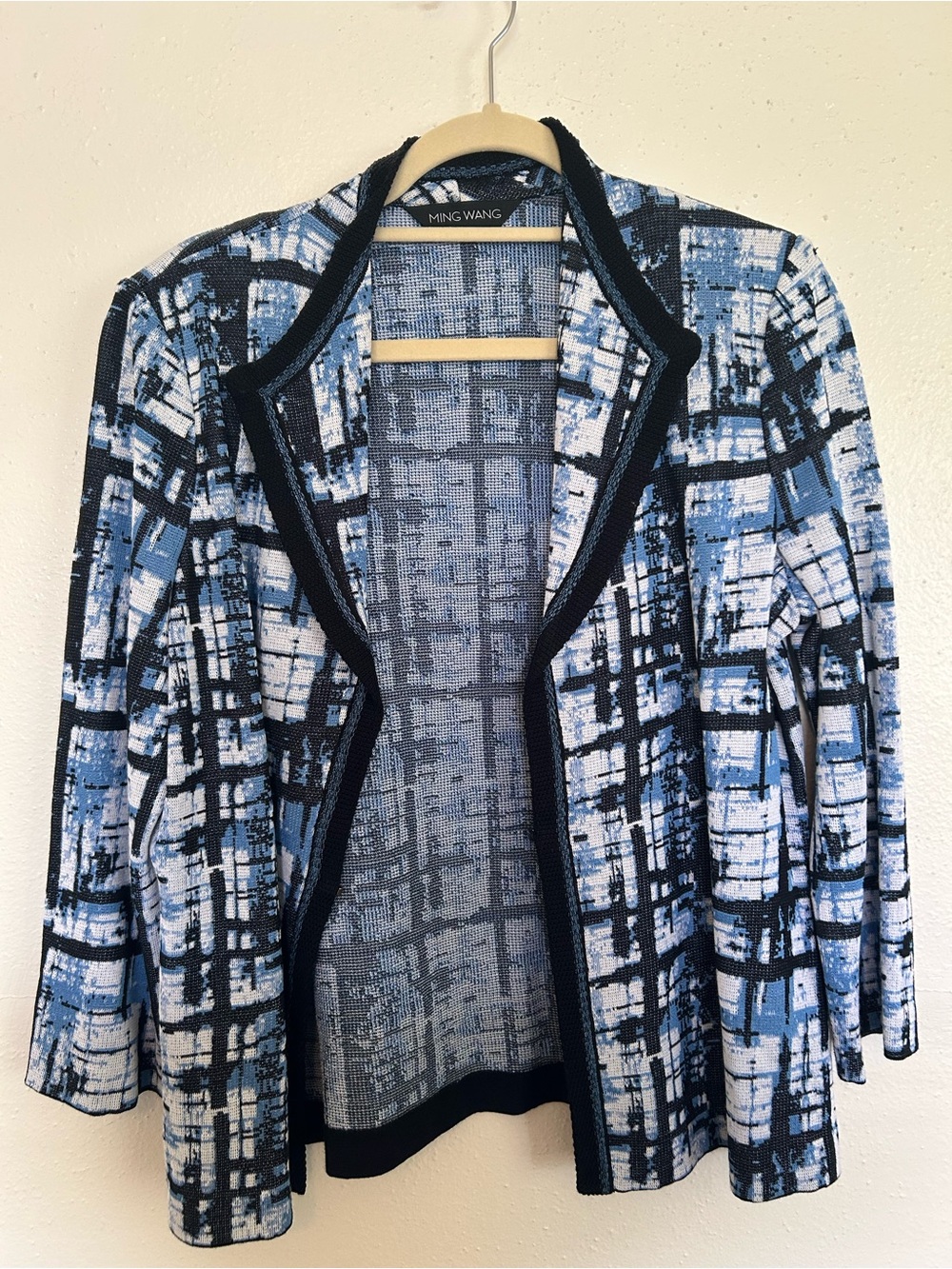 Ming Wang Blue and White Abstract Plaid Open-Front Jacket with Black Trim